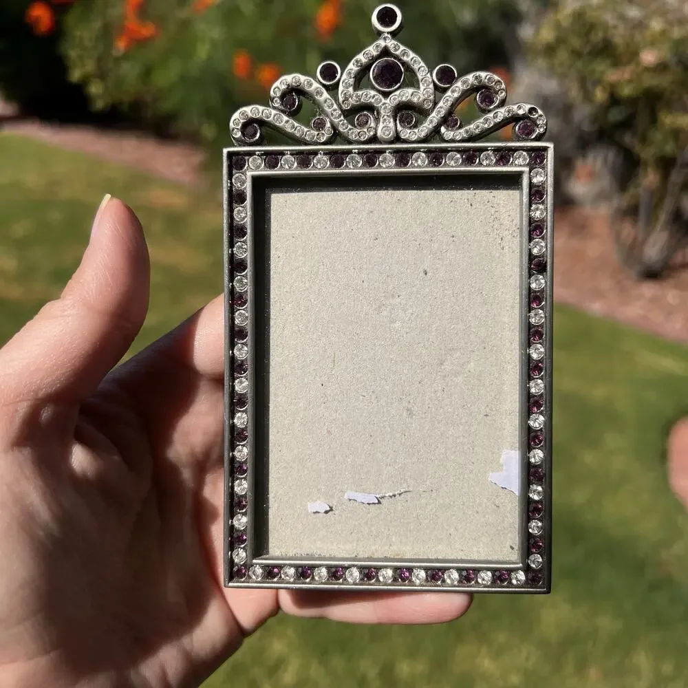 Vintage Elsa L 1999 Ornate Clear/Purple Rhinestones Pewter? Picture Frame 5”x3”